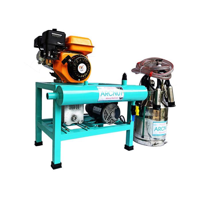 Milking Machine with Cleaning Pump